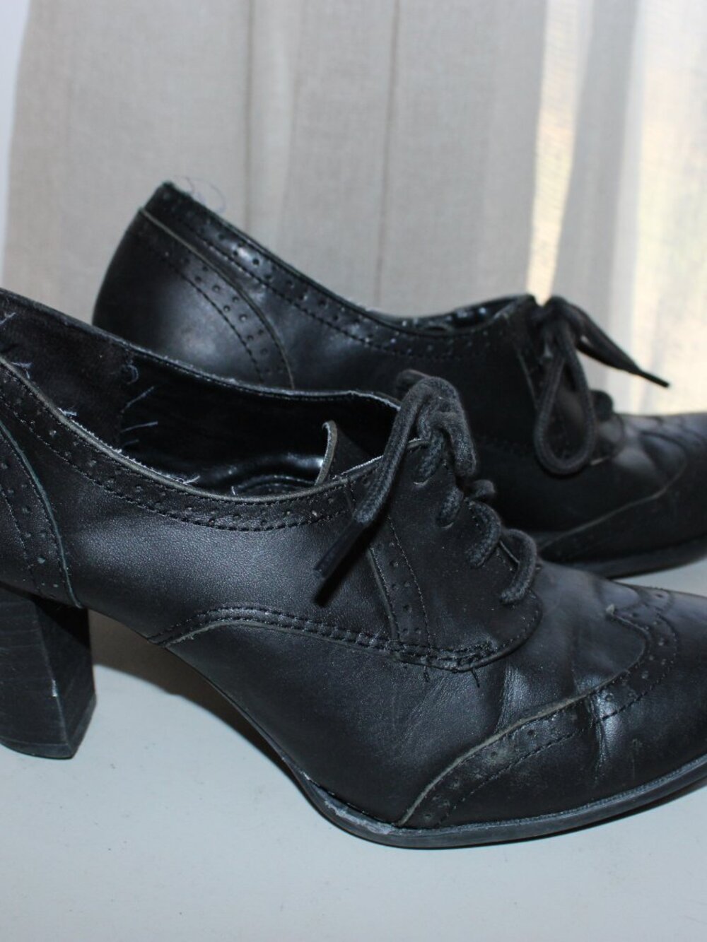Vintage Aigner Black Lace Up Colonial Witch Shoes Women's 6 1/2